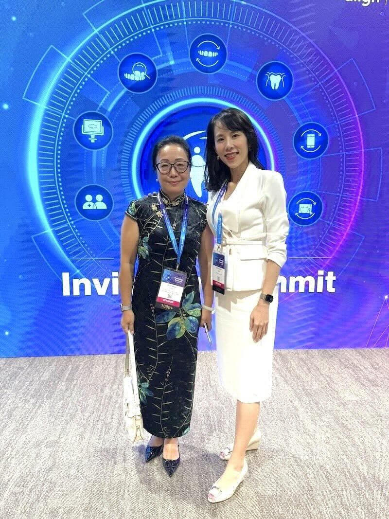 2025隱適美亞太高峰會-隱適美終身成就獎-活動花絮14-楊念珊醫師-台中